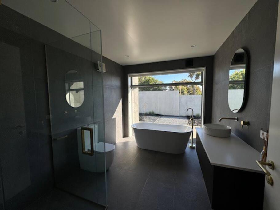 Apartmán Location And Luxury In Timaru Exteriér fotografie